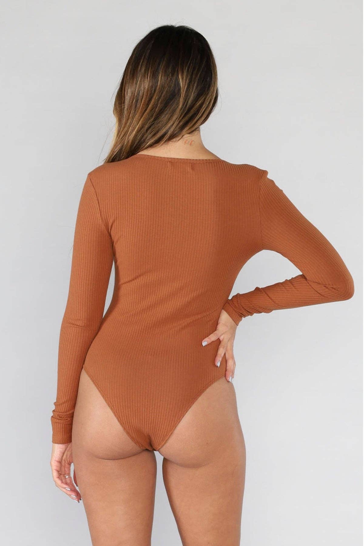 Makers of Dreams - Wholesale Bodysuit - Women's - Crew Neck Long Sleeve Snap Button Bodysuit (Light Brow3
