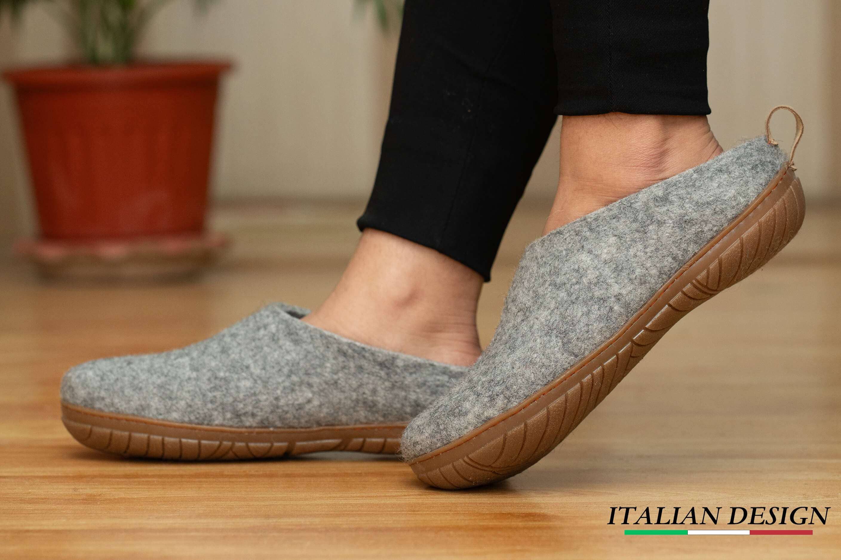 Woollyes Inc - Wholesale Slippers - Unisex - Outdoor Open Heel Slippers With Rubber Sole - Natural Grey1