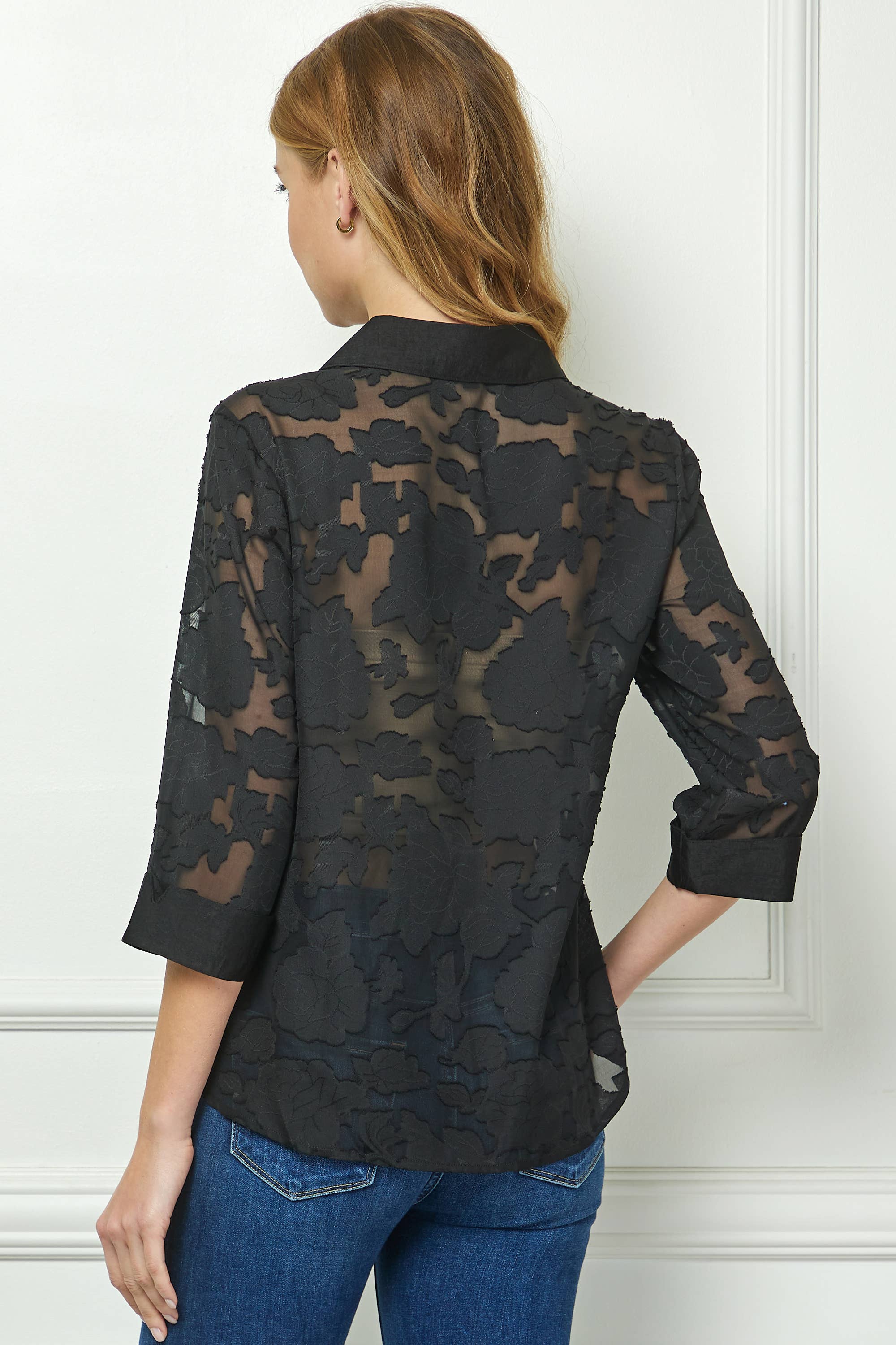 Winslow Collection - Vente Chemise à col boutonné – femme - CHEMISE À MANCHES LONGUES TEXTURÉE FLORALE TRANSPARENTE G2214B1C9412