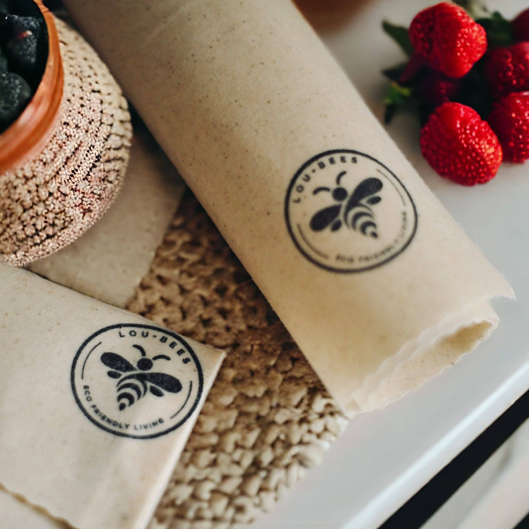 Lou Bees – wholesale Food storage wrap/bag – Lou-bees Closer to Nature 13” beeswax wraps1