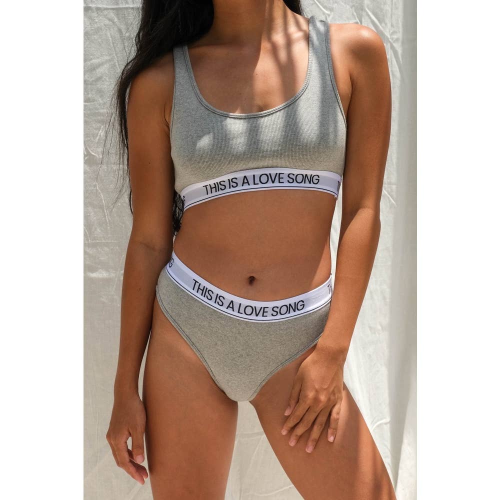 Piper Bralette van biologisch katoen met Love Song-logo voor wholesale door THIS IS A LOVE SONG