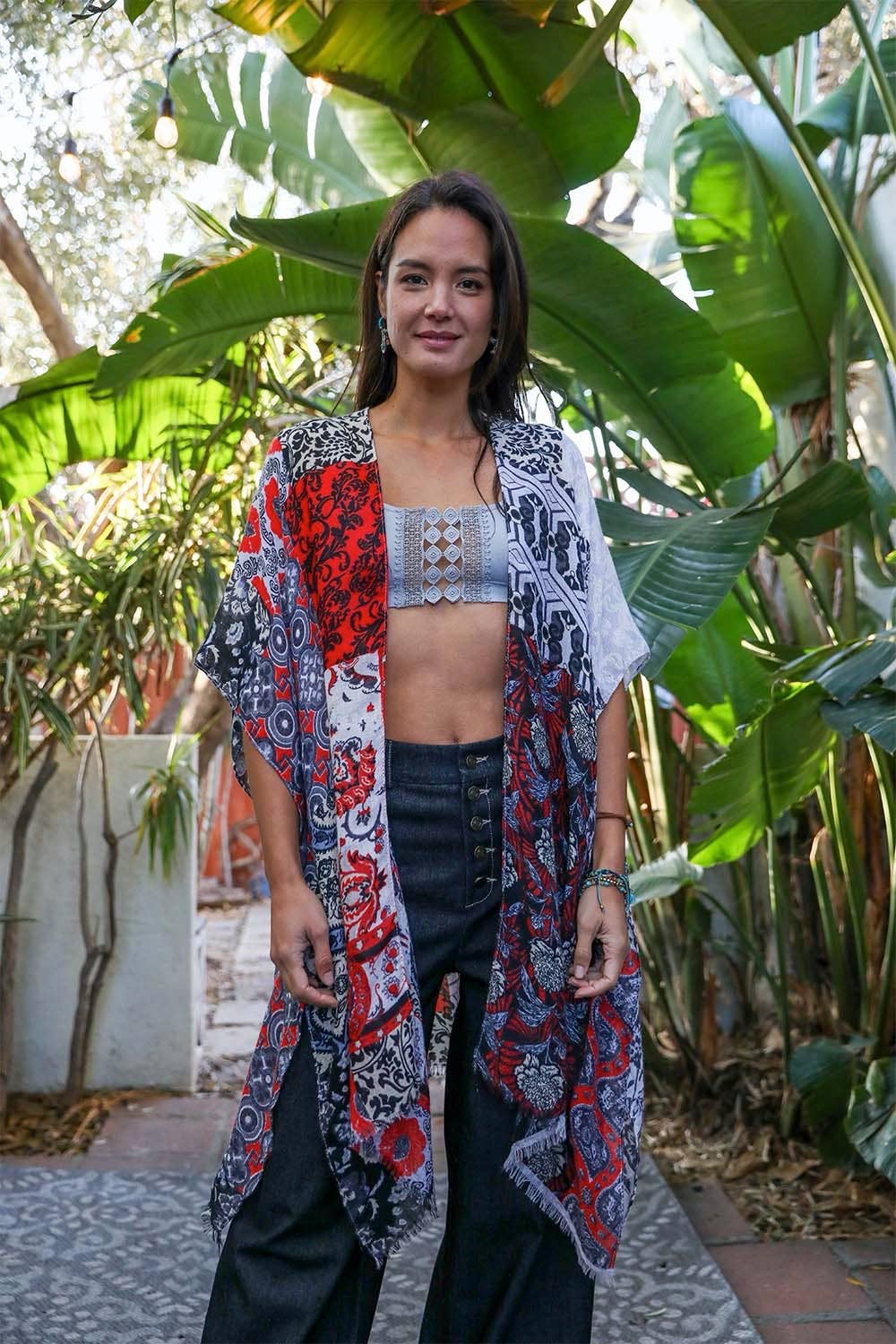 Leto Accessories - Vente Kimono – femme - Kimono bohème coloré à patchwork floral - style fluide7