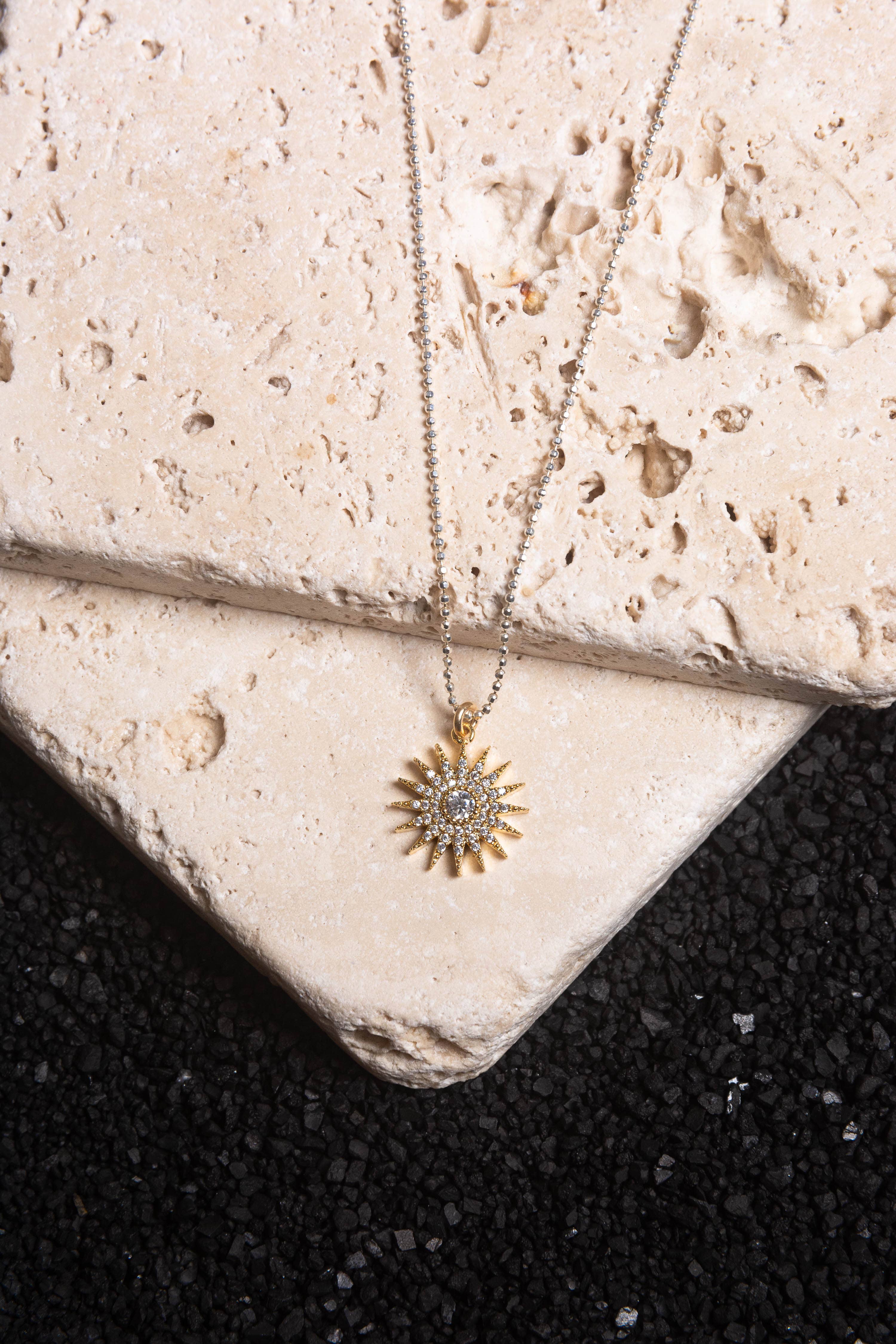 Verve - Wholesale Pendant/Charm Necklace - Solecito 9