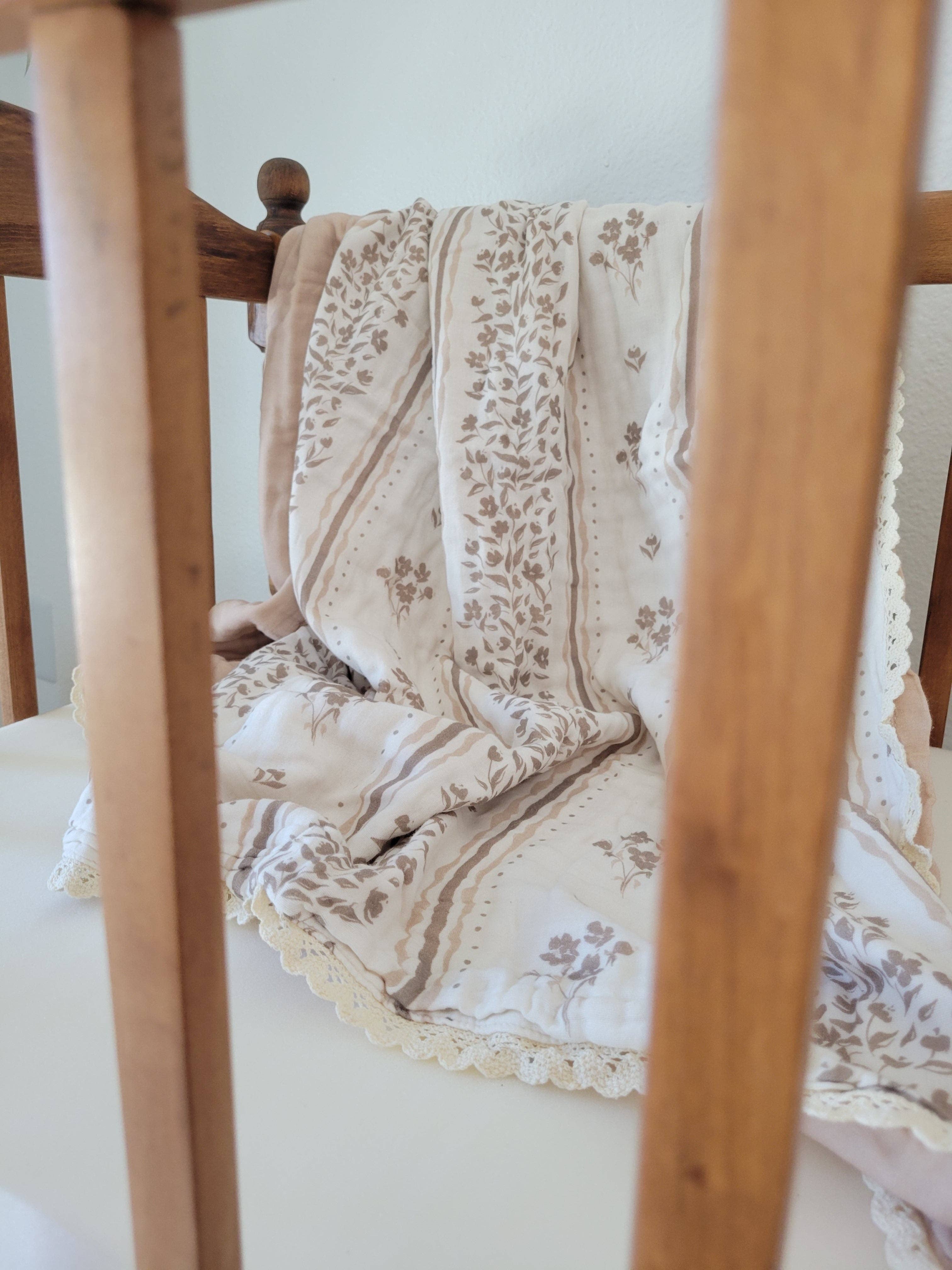 Ellie and Layne - Wholesale Bedding blanket – Kids & Baby - Lettie Floral QUILTED 6 Layer Gauze Blanket3