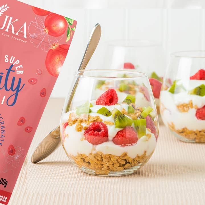 Vuka – wholesale Breakfast cereal – Super Fruity Muesli, Hibiscus and Pomegranate 45g1