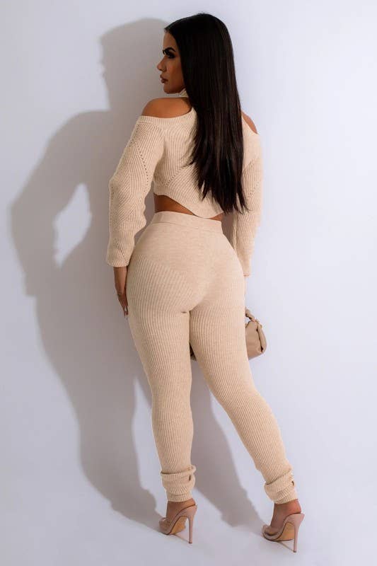 5besties inc - Wholesale Top & Pant Set (NOT Loungewear) - Women's - Turtle Neck Knit Crop Top and Leggings Set4