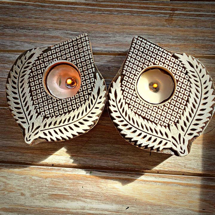 Magnifique Hearts – wholesale Ljushållare – Bladformad trä värmeljushållare Yoga Meditation Handgjord4