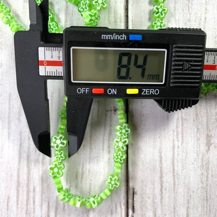 Glass Daisy Craft Co. - Wholesale Beads - Glass daisy beads, millefiori glass flowers green with white4