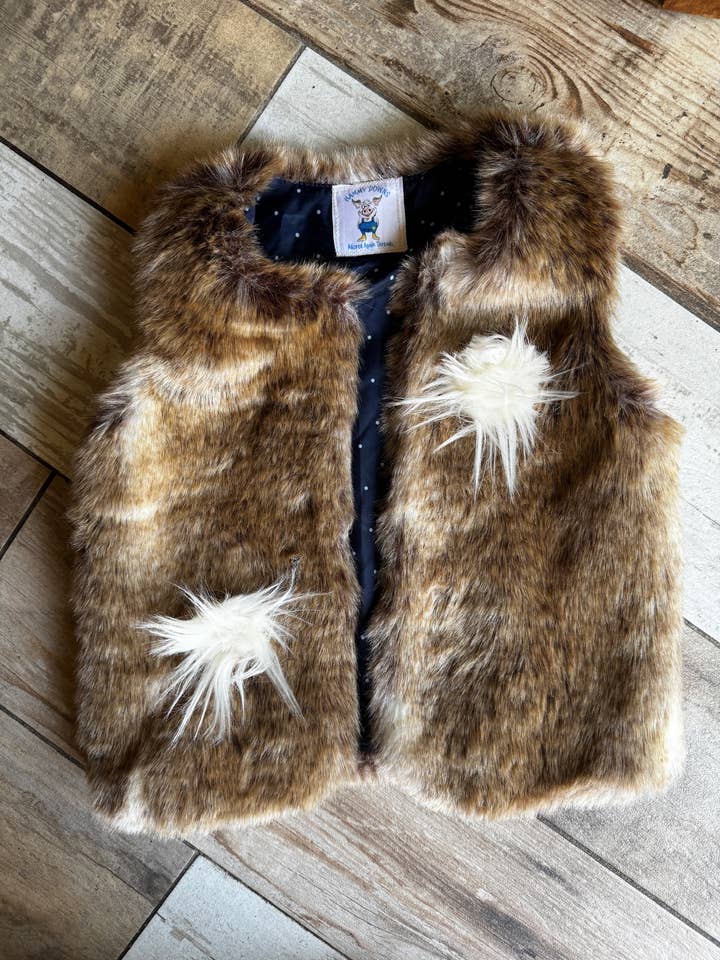 Faux Fur Vest Sz-5T. 1 pc only available. 1 of a kind. for wholesale by Hammy Downs Threads