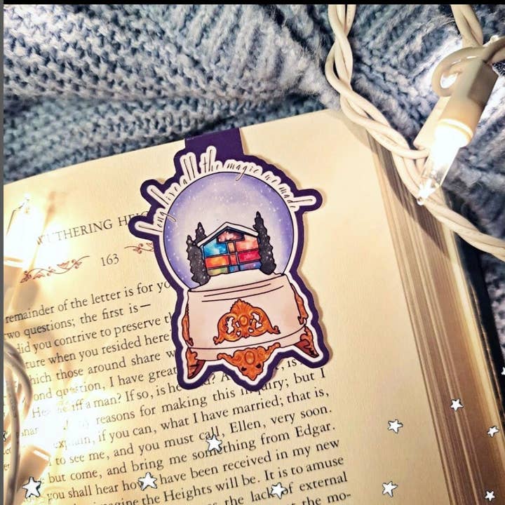 Marque-page magnétique Lover Snowglobe pour la vente par Like Starlight Studio