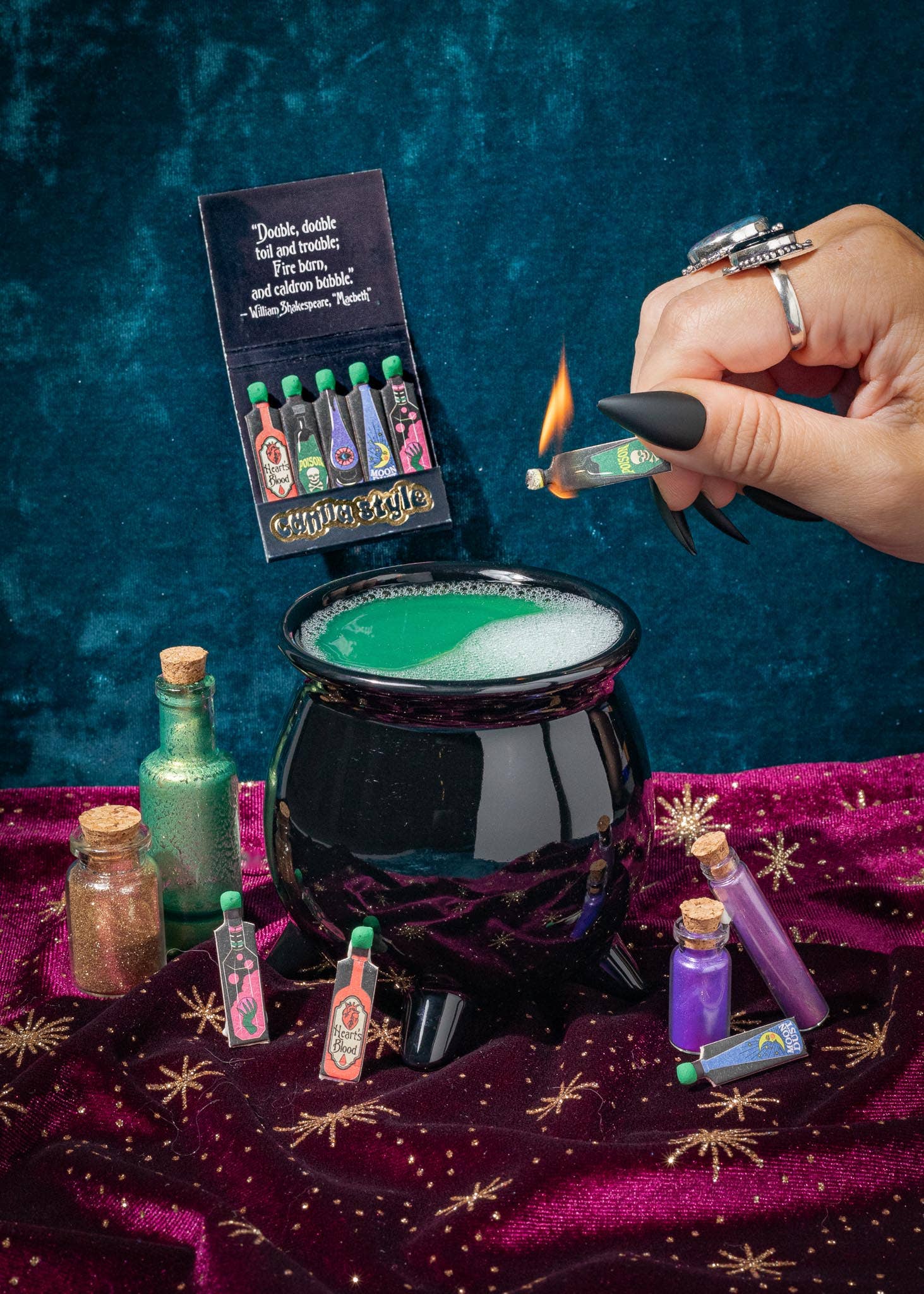 Canna Style - Wholesale Matches - POTION BOTTLE MATCHBOOK2