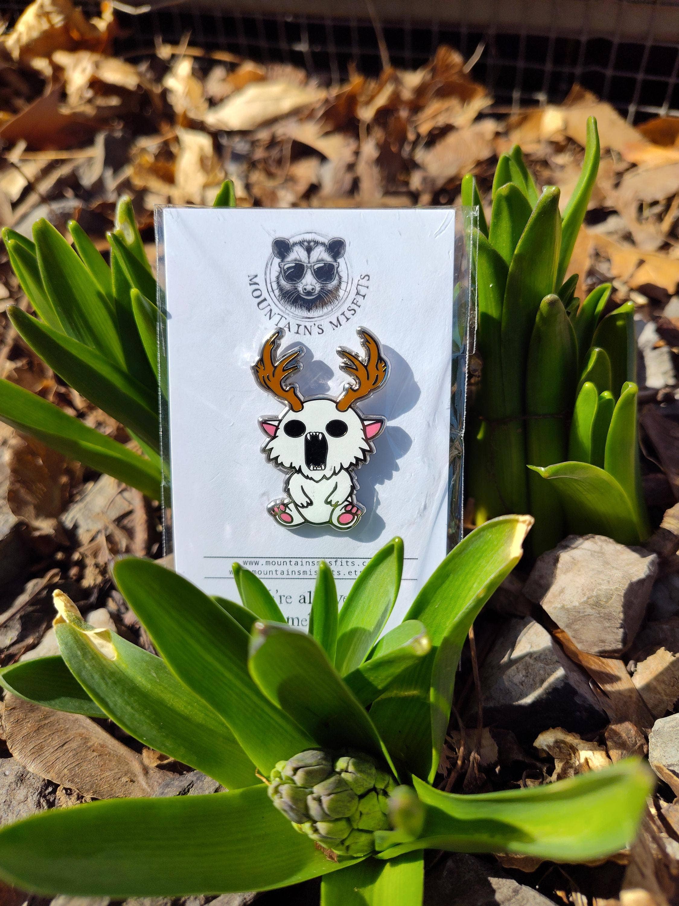 Mountain's Misfits - Wholesale Lapel Pin/Button - Wendigo Enamel Pin - Cryptid Pin