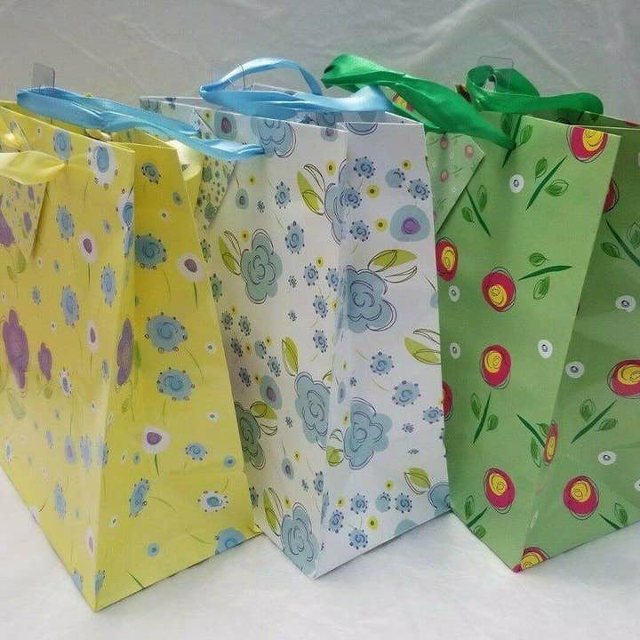 Party Expo, LLC - Wholesale Gift Bag - Floral Fashion Gift Bag0