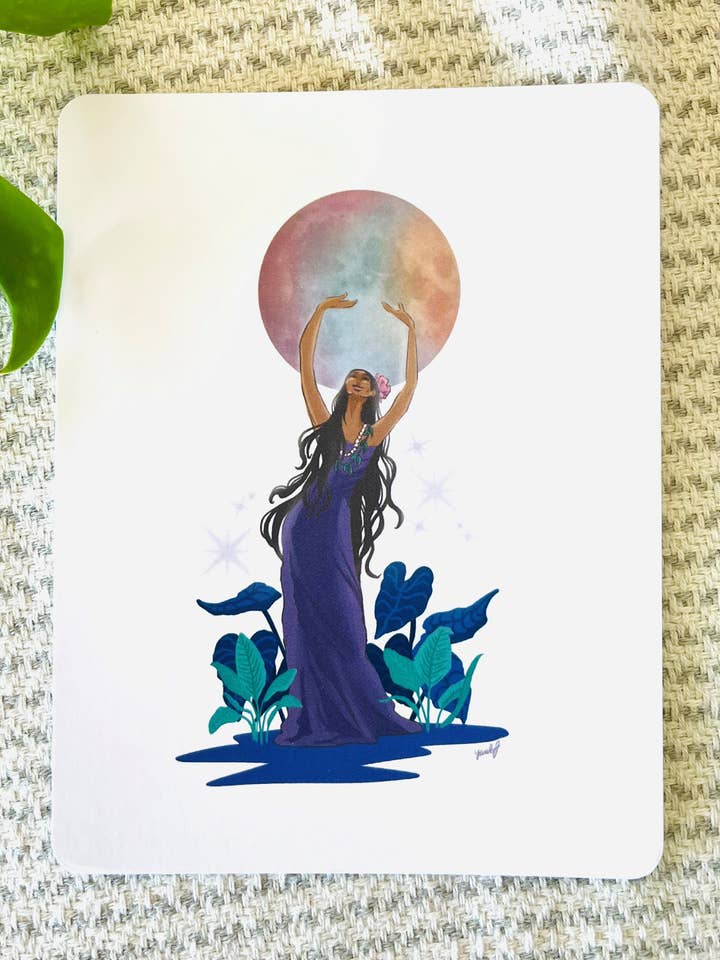 Carte postale Hula Moon aux coins arrondis pour la vente par Island Stickers & More / Yuriko J. Design