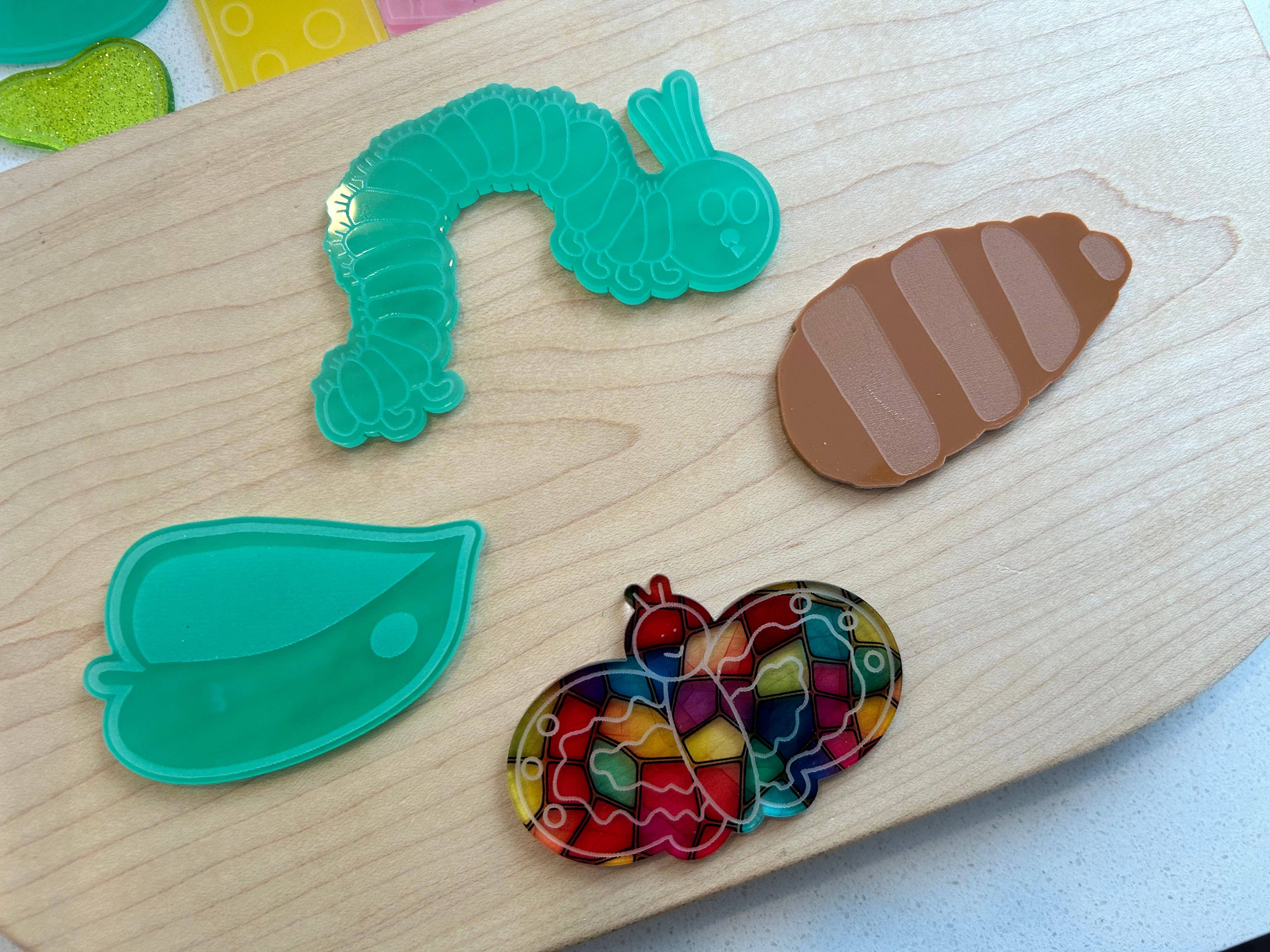 Stars and Sensory – Engroshandel Legetøjssæt - Børn – Caterpillar akryl løsdelsæt6