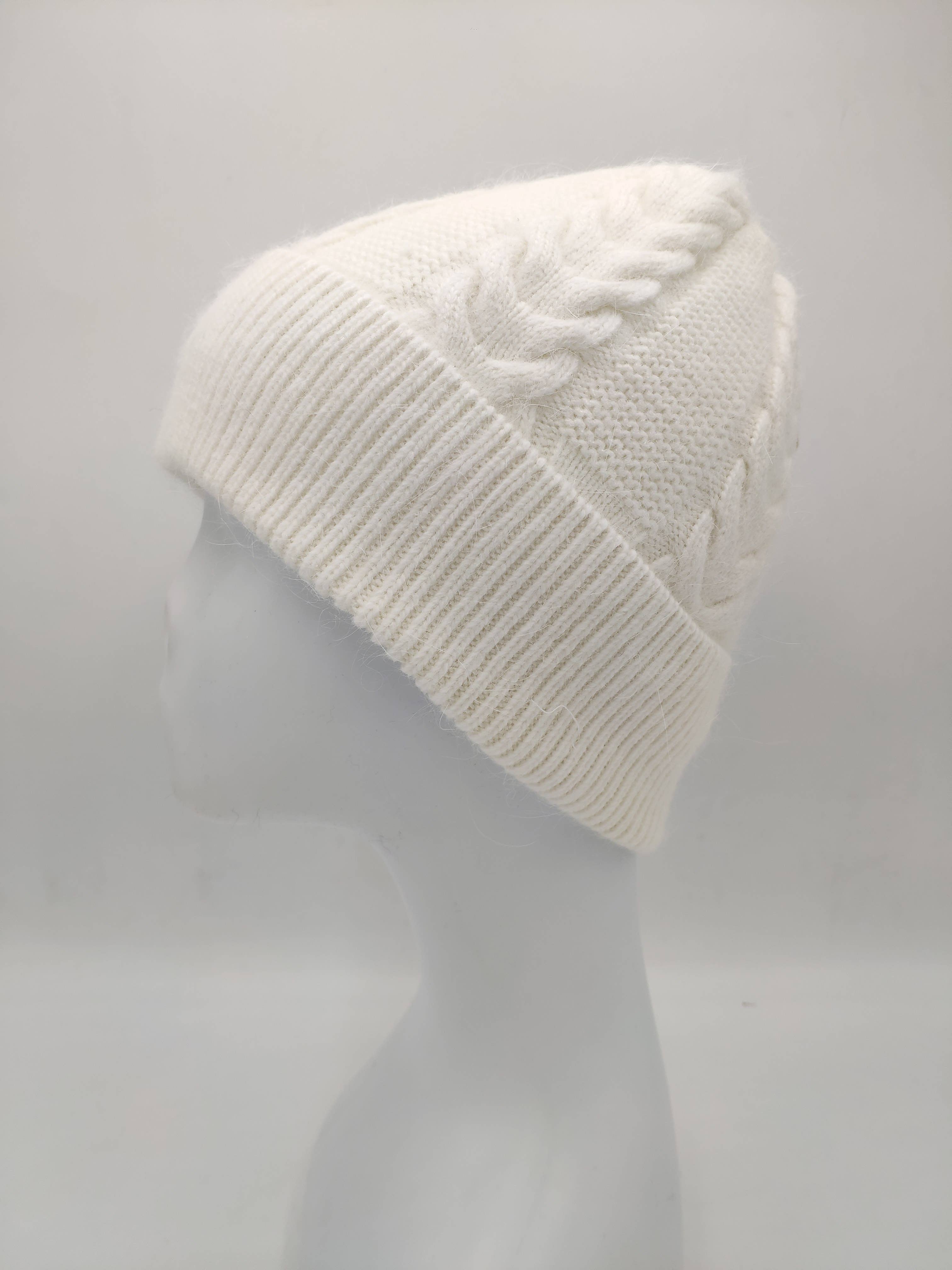 Charmant – wholesale Mössa - Dam – Angoramössa med flätmönster - M562176