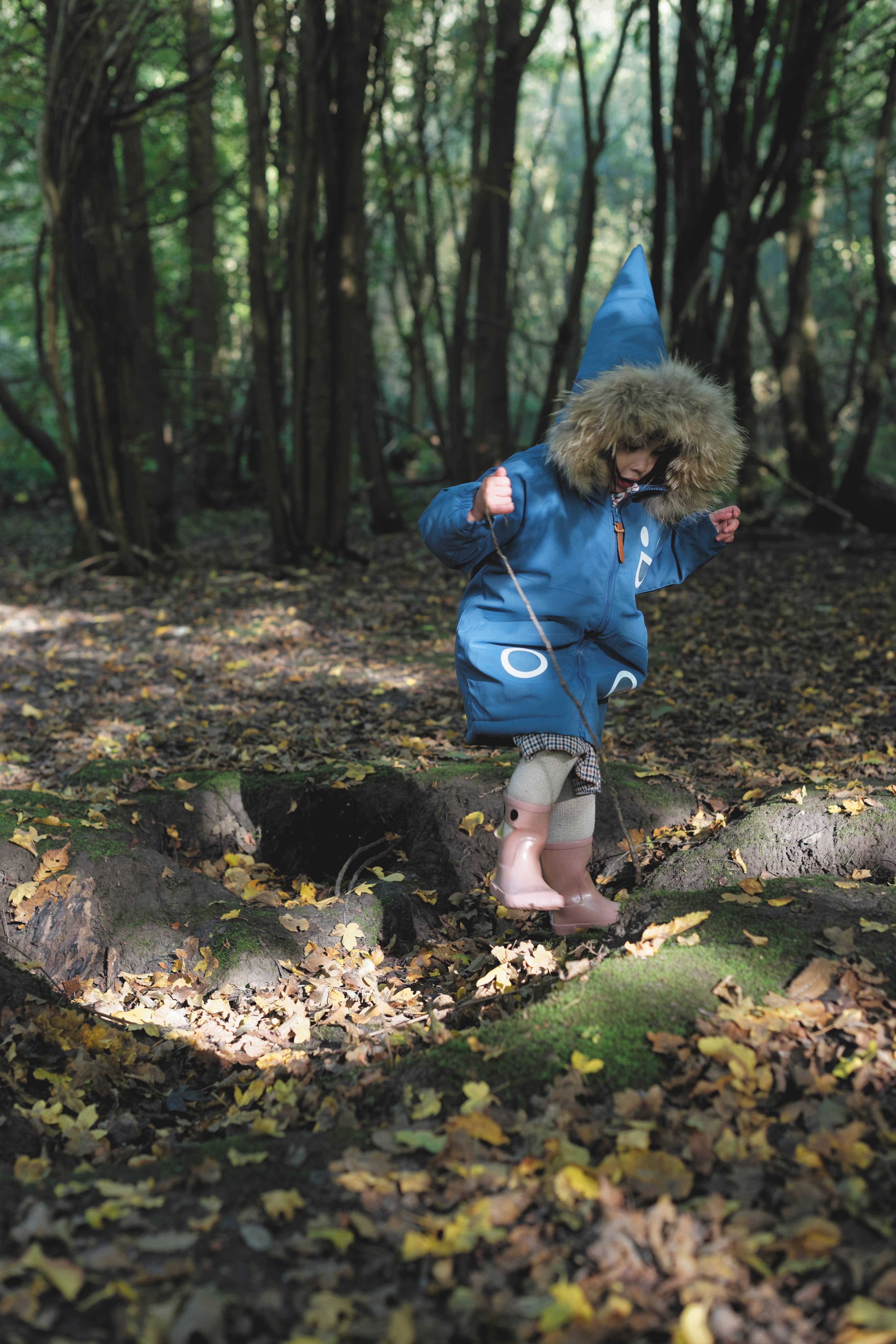 BOXBO - Wholesale Raincoat - Kids - Warm Waterproof & Snowproof Kids' Winter Coat (Blue)4