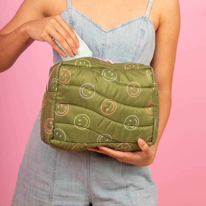 Green Smiley Puffy Busier Bee (Outono, Feriado, Presente) por atacado de Talking Out of Turn