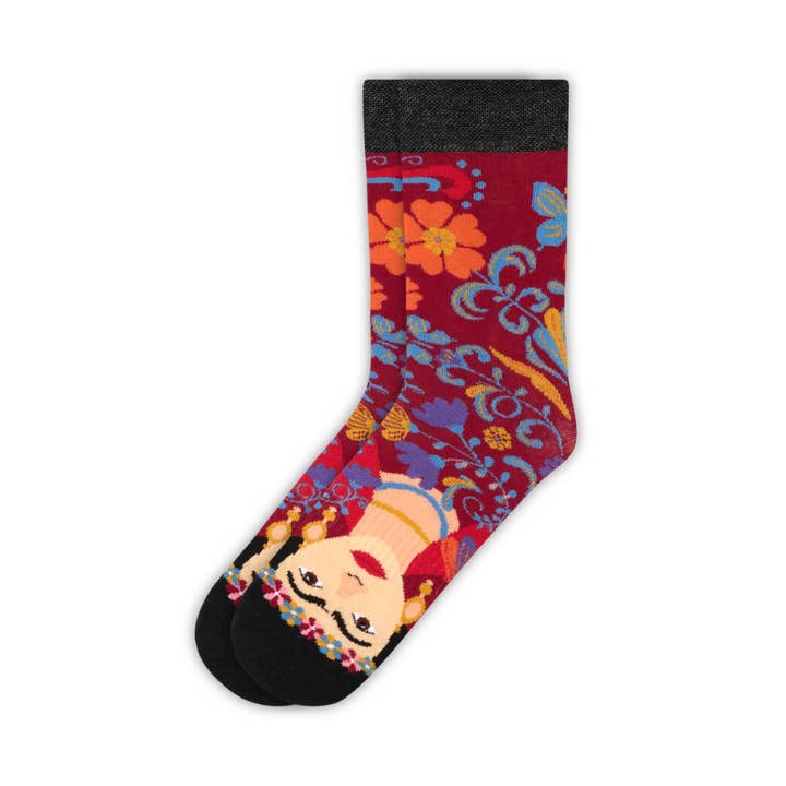 Chaussettes Frida Kahlo pour la vente par Stand4 Socks US