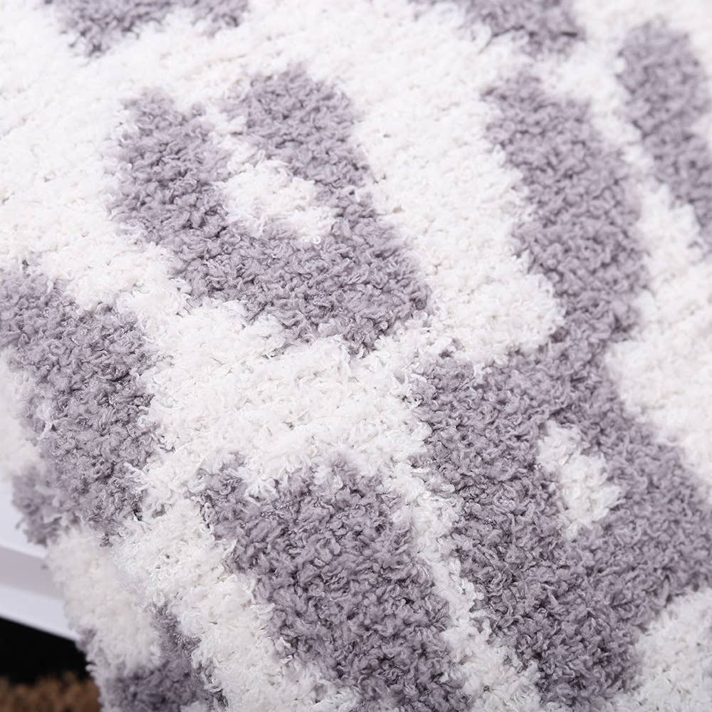 UNISHE - Wholesale Throw Blanket - Leopard Knit Plush Blanket MOQ 3pcs ZZKF38411