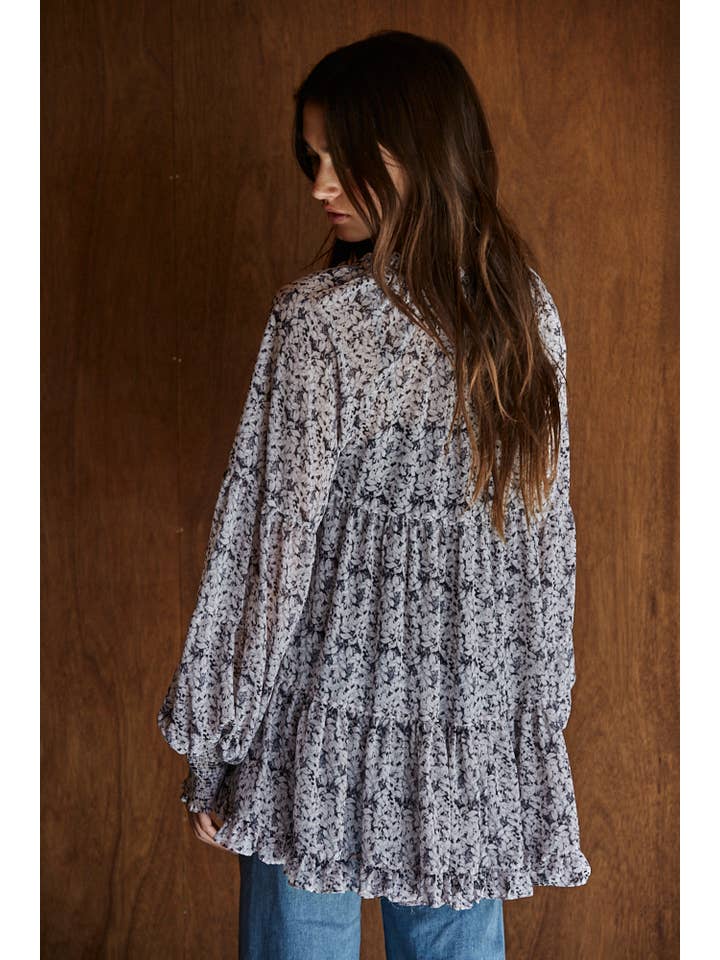 Navy L5746 | Woven Polyester Floral Print Ruffle V-Neck Top for wholesale on Faire