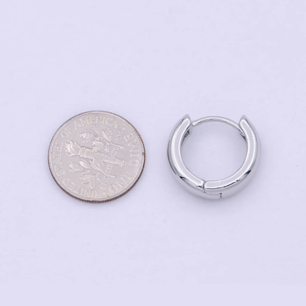 Aim Eternal - Wholesale Huggie Earrings - White Gold Filled 16mm Chunky Silver Huggie Hoop Earrings P-2482