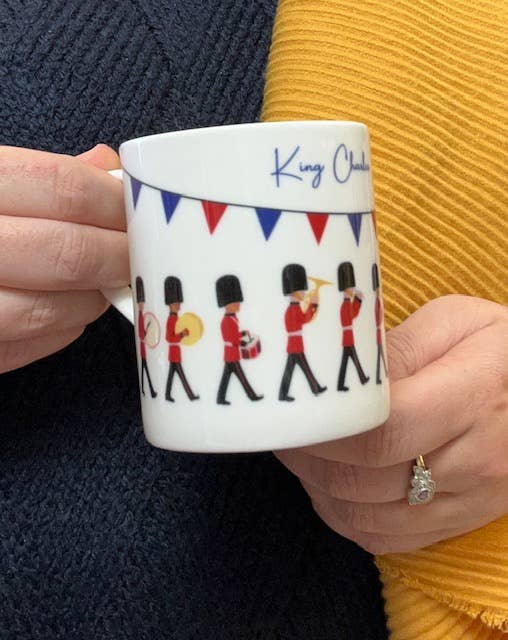Mustard & Gray Ltd – wholesale Coffee mug – London Guard Coronation Celebration 250ml Mug - Limited Ed6
