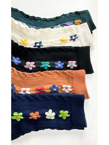 Comfortarians – wholesale Socks – Women's – Floral Cotton Socks For Women | Big Patterened Flower Socks