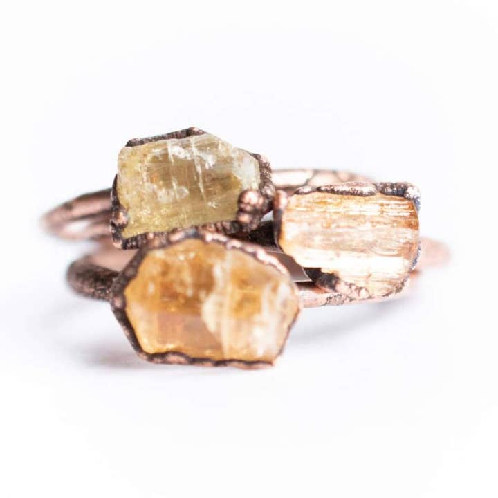 Rå topas kejserlige ring for engroshandel hos HAWKHOUSE