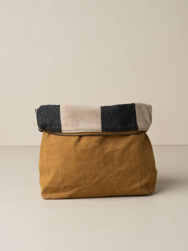 Journey Makeup Canvas Bag | Caramel for wholesale by Saardé