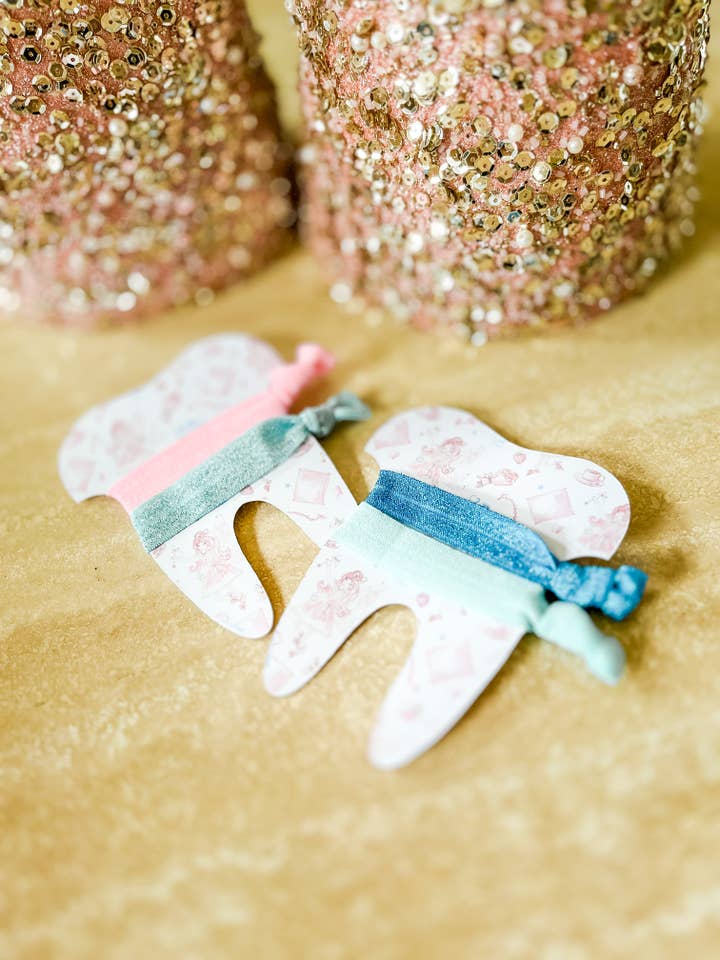 Élastiques à cheveux Tooth Fairy pour filles/cabinets dentaires pour la vente par Chic Peony Boutique, LLC