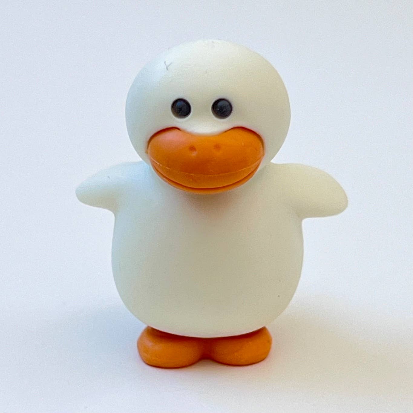 BCmini - Vente Gommes - 382841 Gommes Iwako Poulet & Amis Assorties-3019