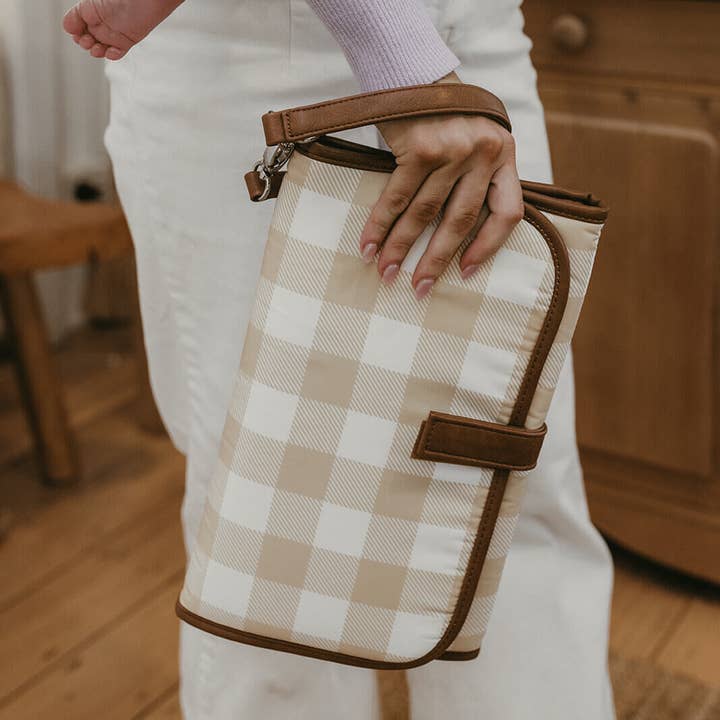 OiOi - Wholesale Changing Mat/Pad - Baby - Change Mat Clutch - Beige Gingham