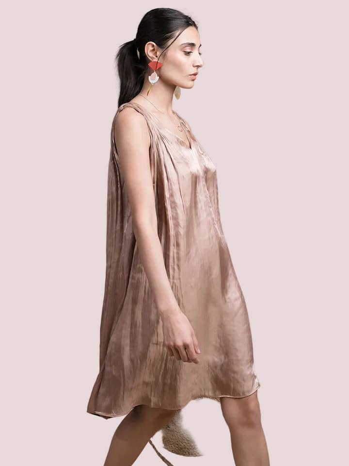 Vestito Geneva per la vendita all'ingrosso da parte di QUINN