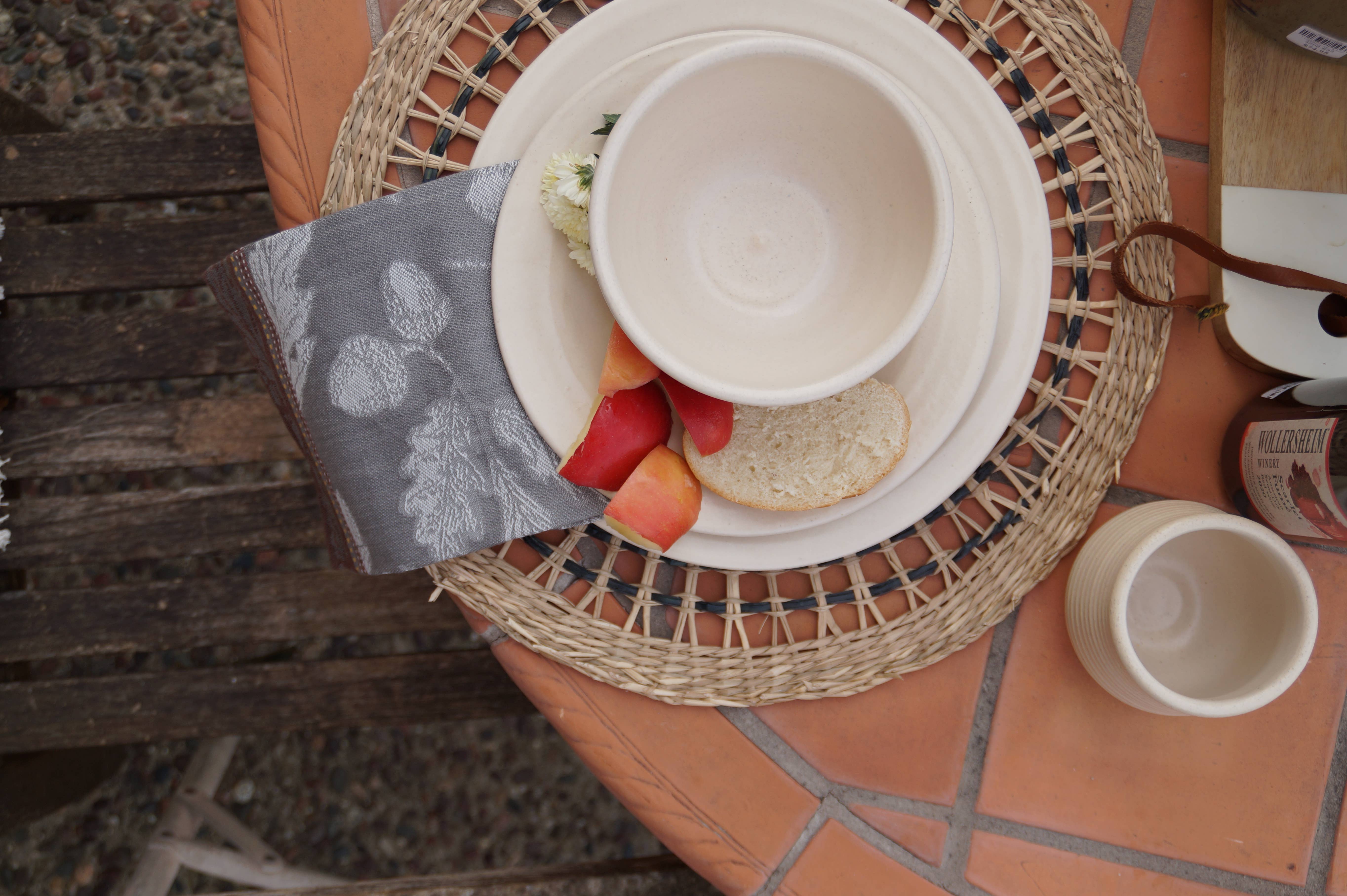 Rowe Pottery - Wholesale Dinner Plate - Farmhouse Ridges Dinner Plate - Drift White1