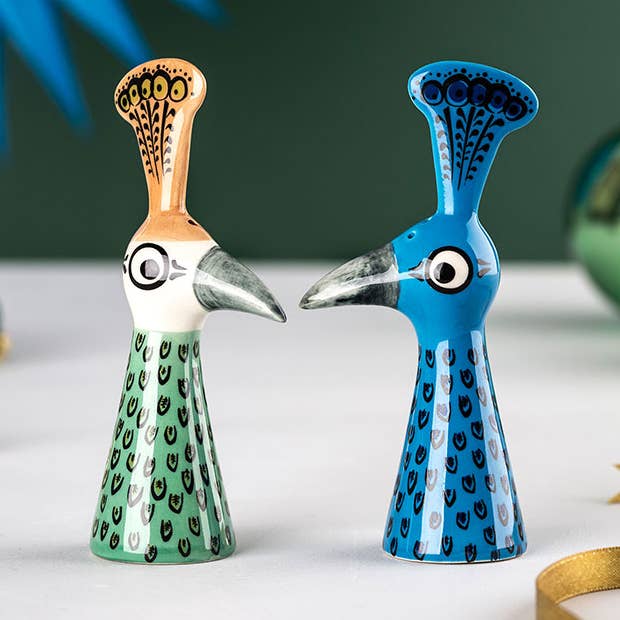 Tropiska salt- och pepparkar i påfågelmodell för wholesale av Hannah Turner Ltd