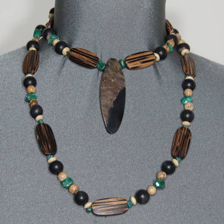 Toxic Sadie Swimwear – wholesale Pärlband/Pärlhalsband – Halsband- Trä1