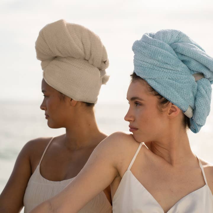 The Smooth Operator Set Pebble for wholesale on Faire3