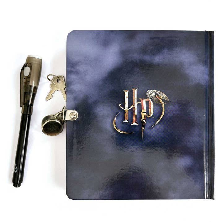 Paper House Productions - Wholesale Journal/Diary - Harry Potter Hogwarts at Night Invisible Ink Diary4