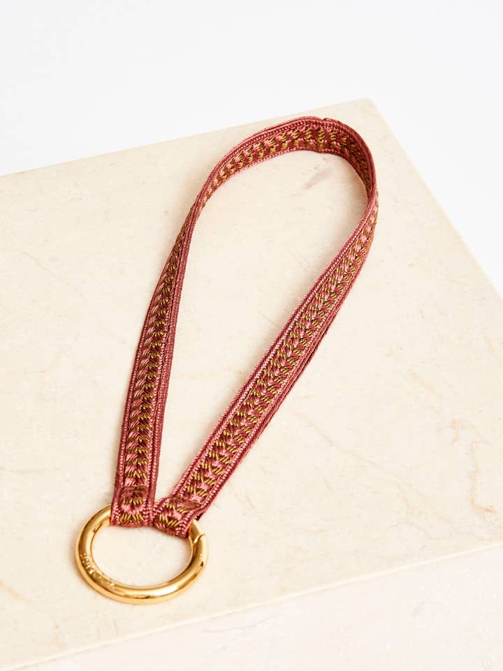 Porte-clés - ZAHRA mini - bois de rose pour la vente par YOOMEE