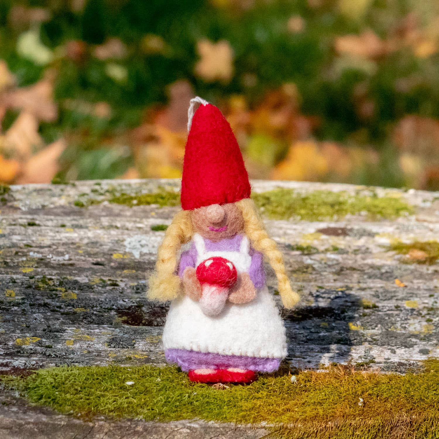 dZi Handmade – wholesale Prydnad – Forest Gnomette Prydnad1