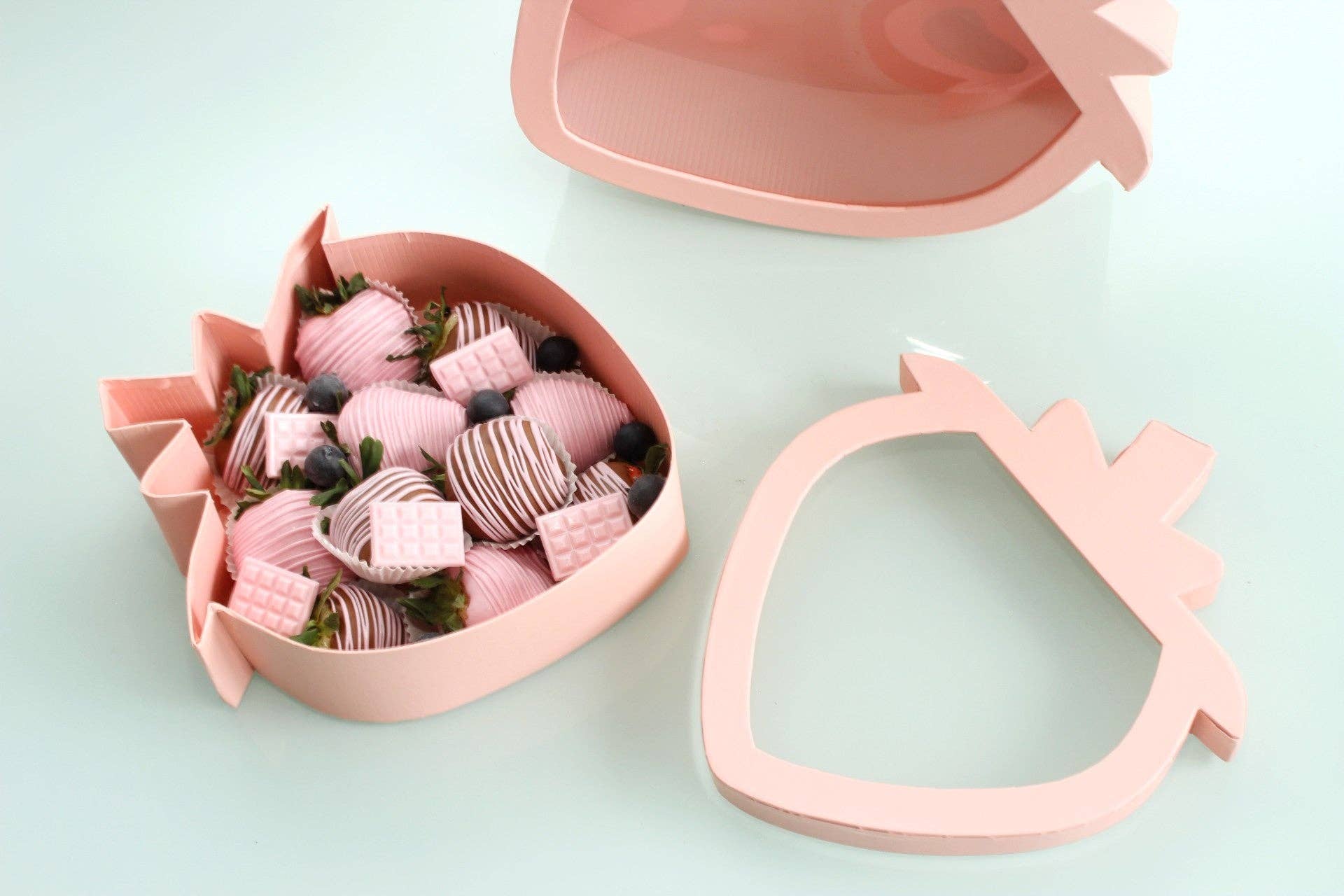 Elegant Design Supply - Wholesale Gift Box - Strawberry Shaped Gift Box19