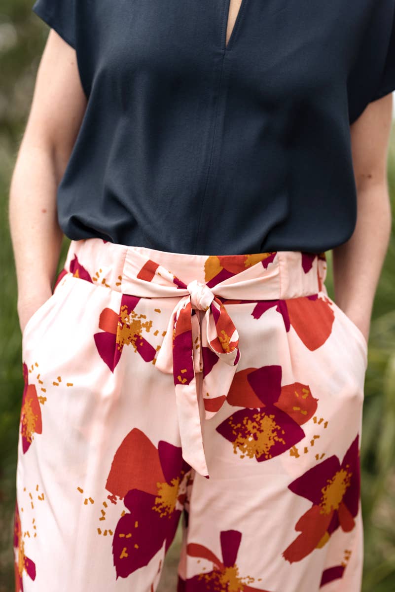 Eglantine et Zoé – Großhandel Stoff – Viscose-Crêpe-Stoff in Ink-Farbe9