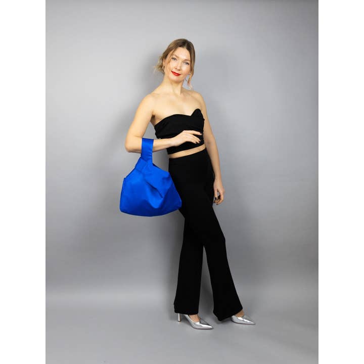 BridalSpain – wholesale Presentpåse – Brudens nödvändigheter presentpåse med japansk knut, kunglig blå4