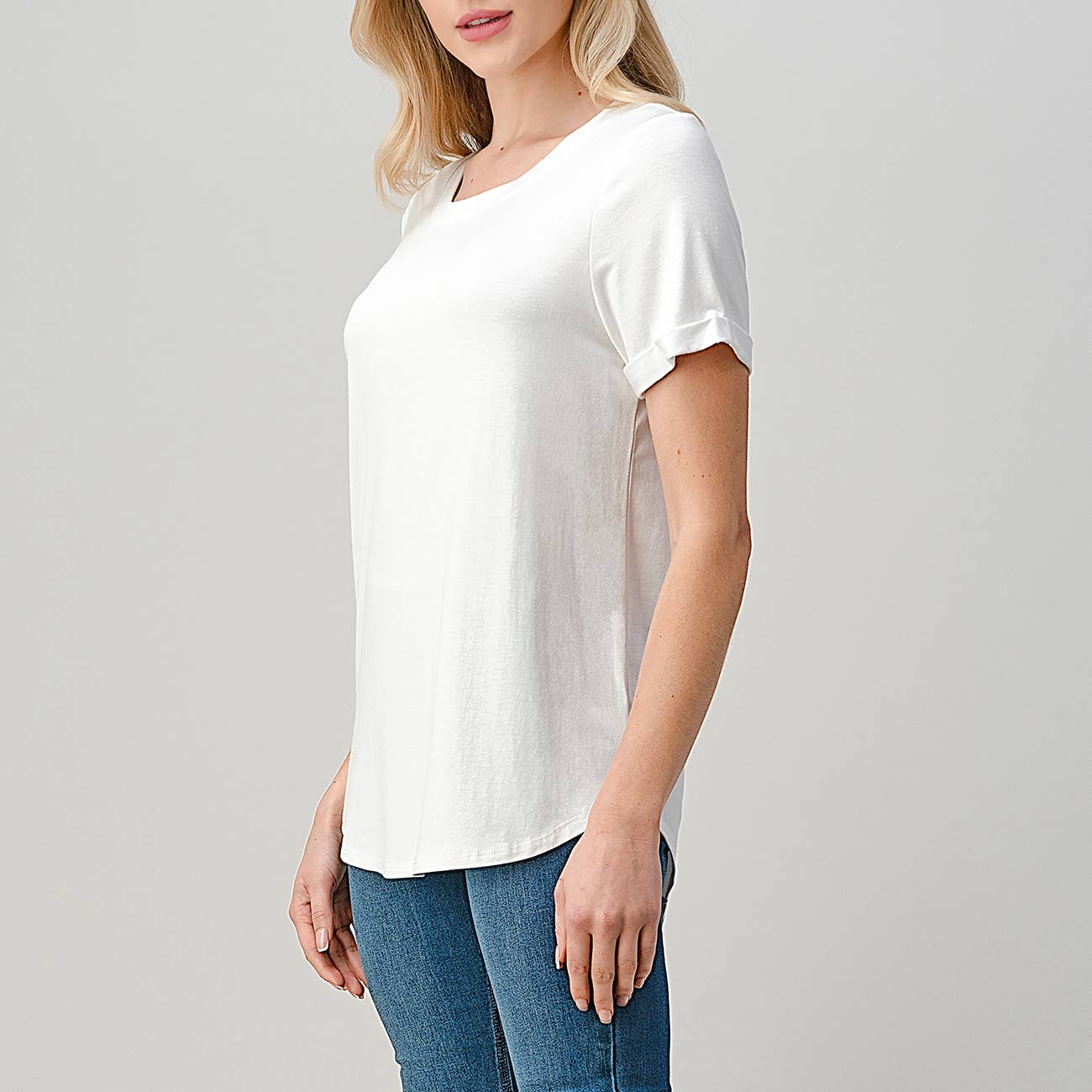 Heimious – Engroshandel T-shirt – til kvinder – Kortærmet rundhalset Modal T-shirt med afslappet pasform, T4532