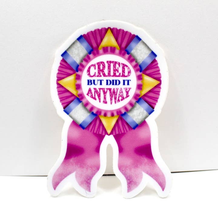 Huilde maar deed het toch Award Sticker voor wholesale door Crowded Cat Studio