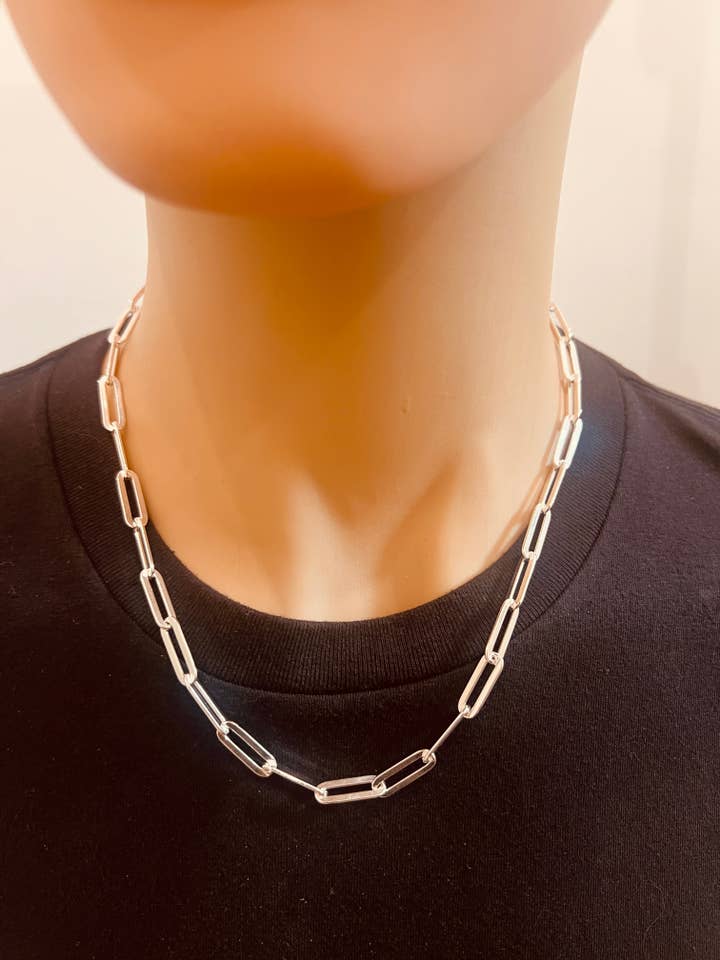 Chaîne en argent sterling 5 mm style trombone | Collier à maillons modernes pour la vente par Haus of Monogram