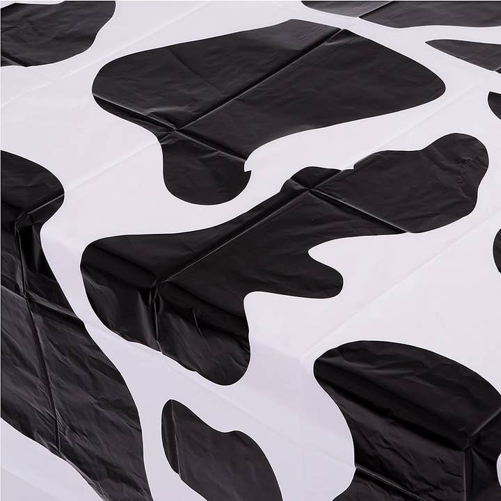 La Luna Bella - Toys - Wholesale Tablecloth - COW SPOTS TABLE CLOTH 54" x 72" LLB kids Accessories2
