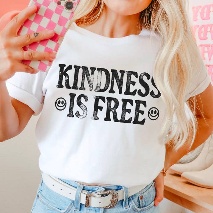 Shoppe SHC - Wholesale Screen printed t-shirt – Women′s - Kindness Is Free Comfort Color Screen Print Graphic Tee
