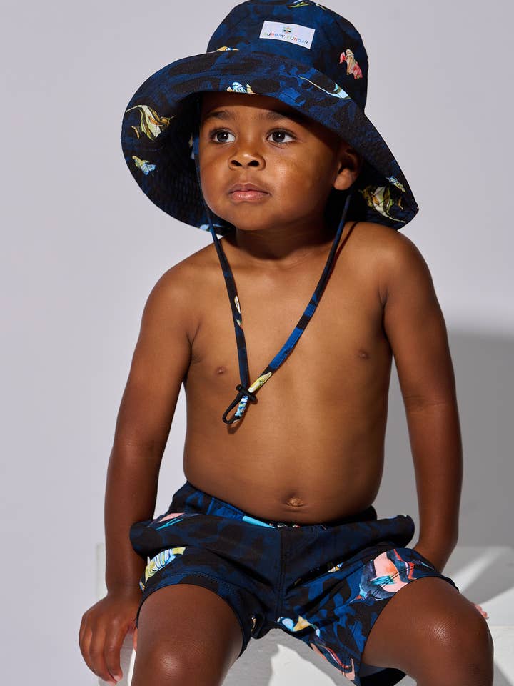 Bonnet accessoire avec bascule en microfibre extensible dans les 4 sens pour la vente par Everyday Sunday